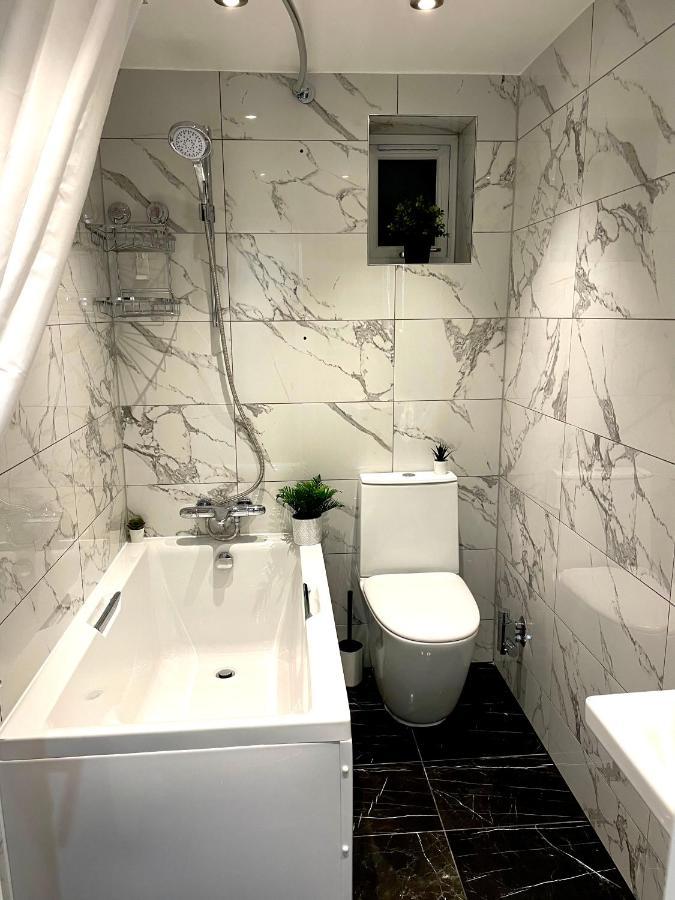 Smart/ Modern One Bedroom Flat Перлі Екстер'єр фото